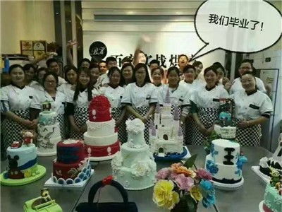 臨沂法式西點培訓百甲蛋糕培訓學校